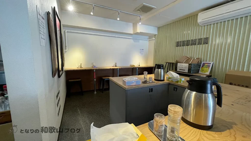 ramenbirdman(ラーメンバードマン)和歌山店 店内の様子