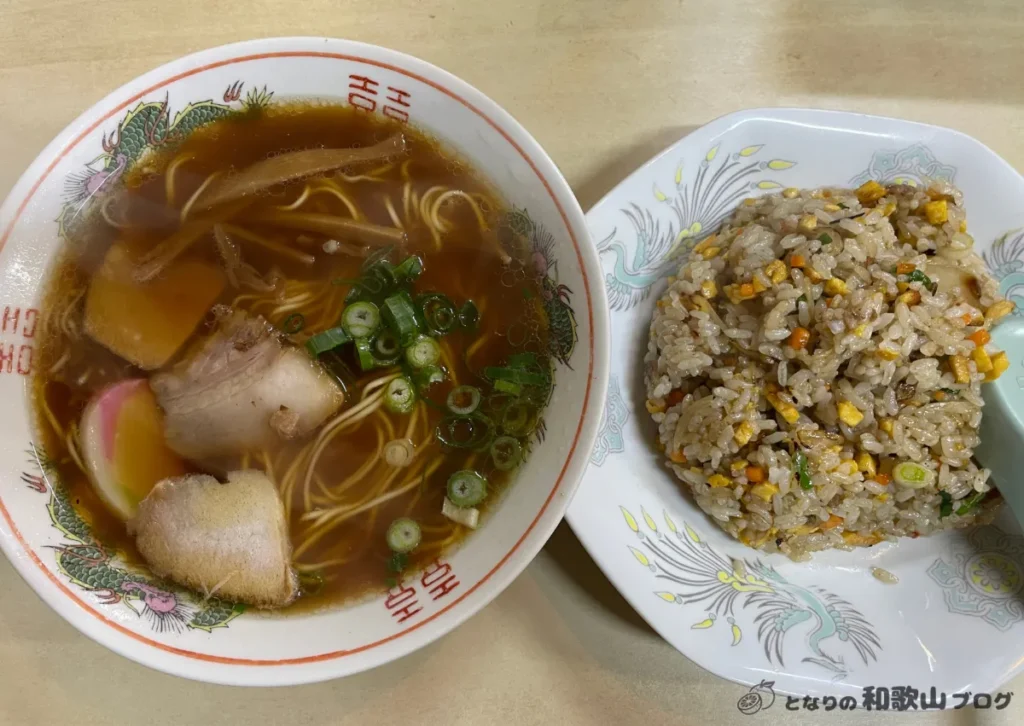 丸竹中華そばのラーメンと焼き飯のセット