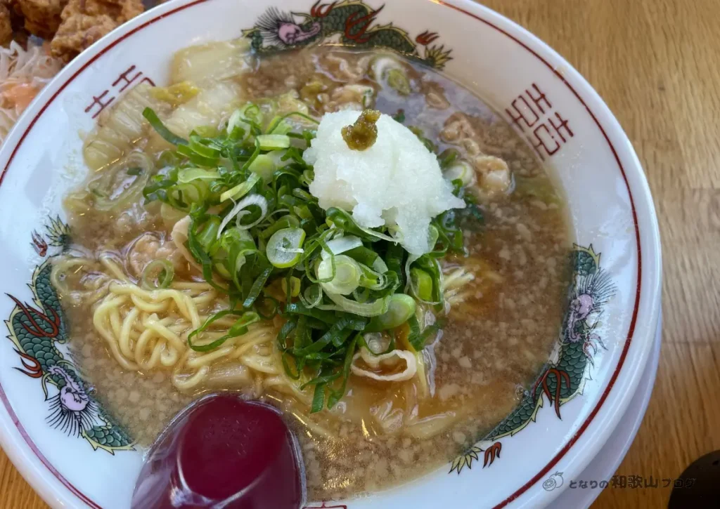 大阪ふくちぁんラーメン「白菜肉醤油ラーメン」