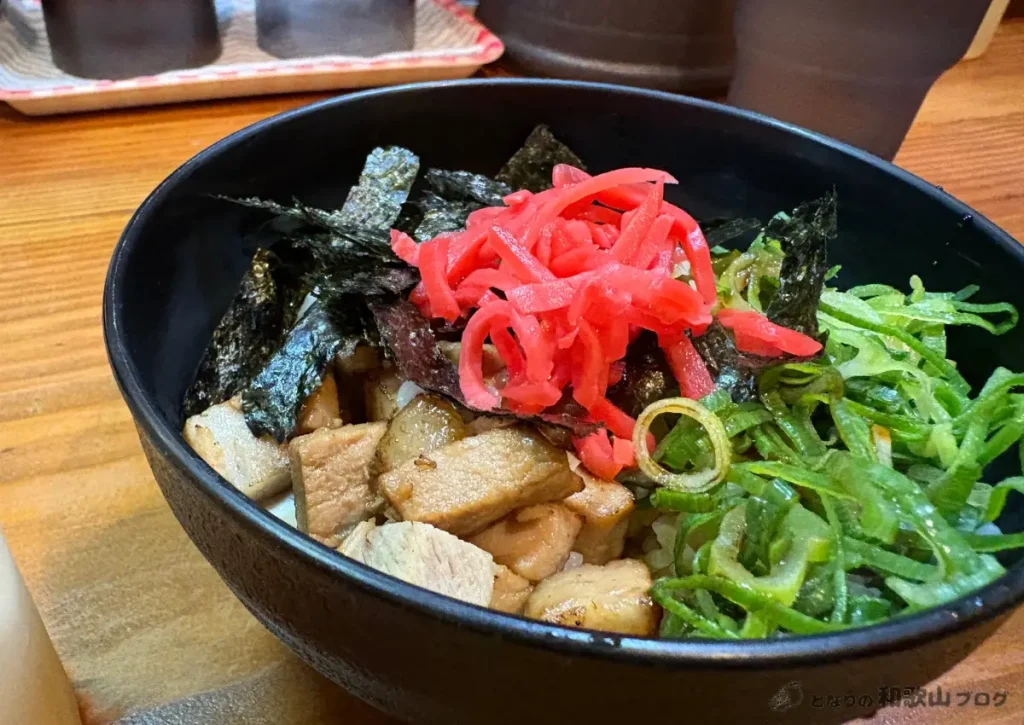 中華そばないとうの『醤油クラシック』の豚めし