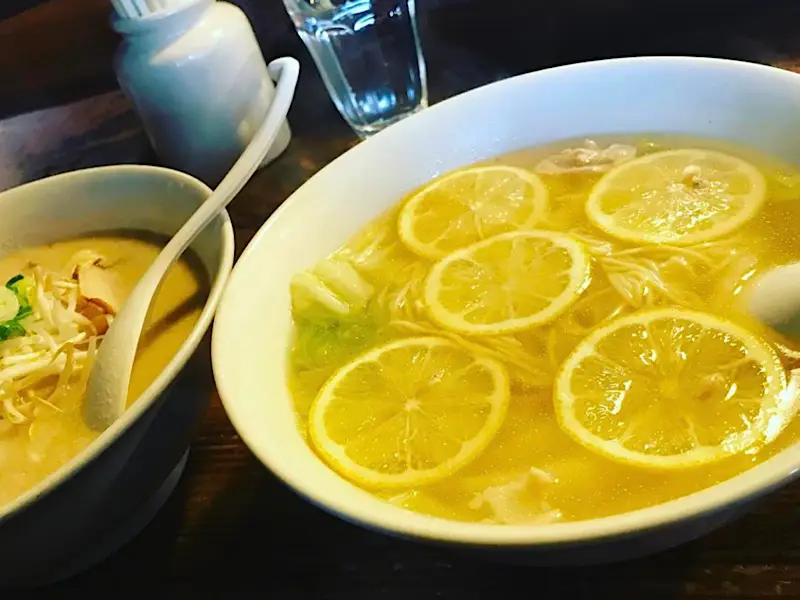 らぐまんのレモンラーメン