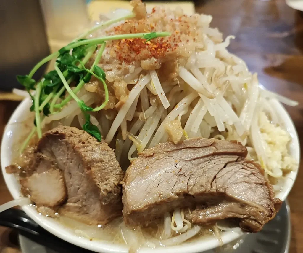 萬町バル 二郎系ラーメン