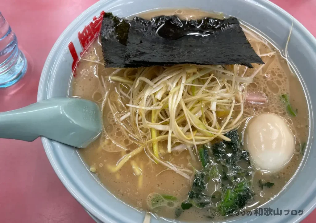 山岡家の豚骨しょうゆラーメン